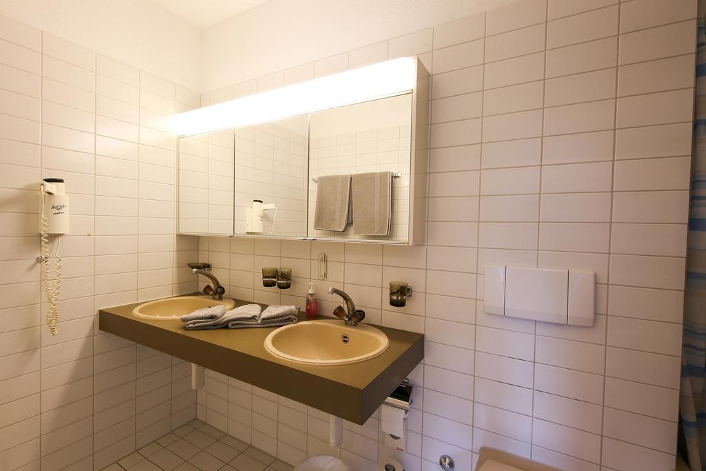 Hotel Grüsch מראה חיצוני תמונה