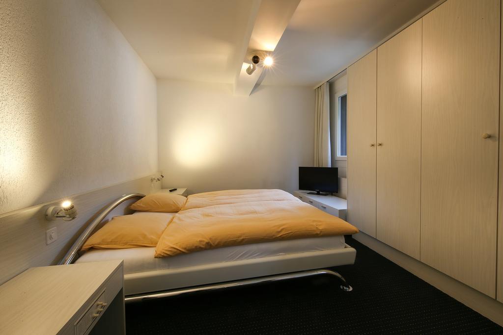 Hotel Grüsch מראה חיצוני תמונה